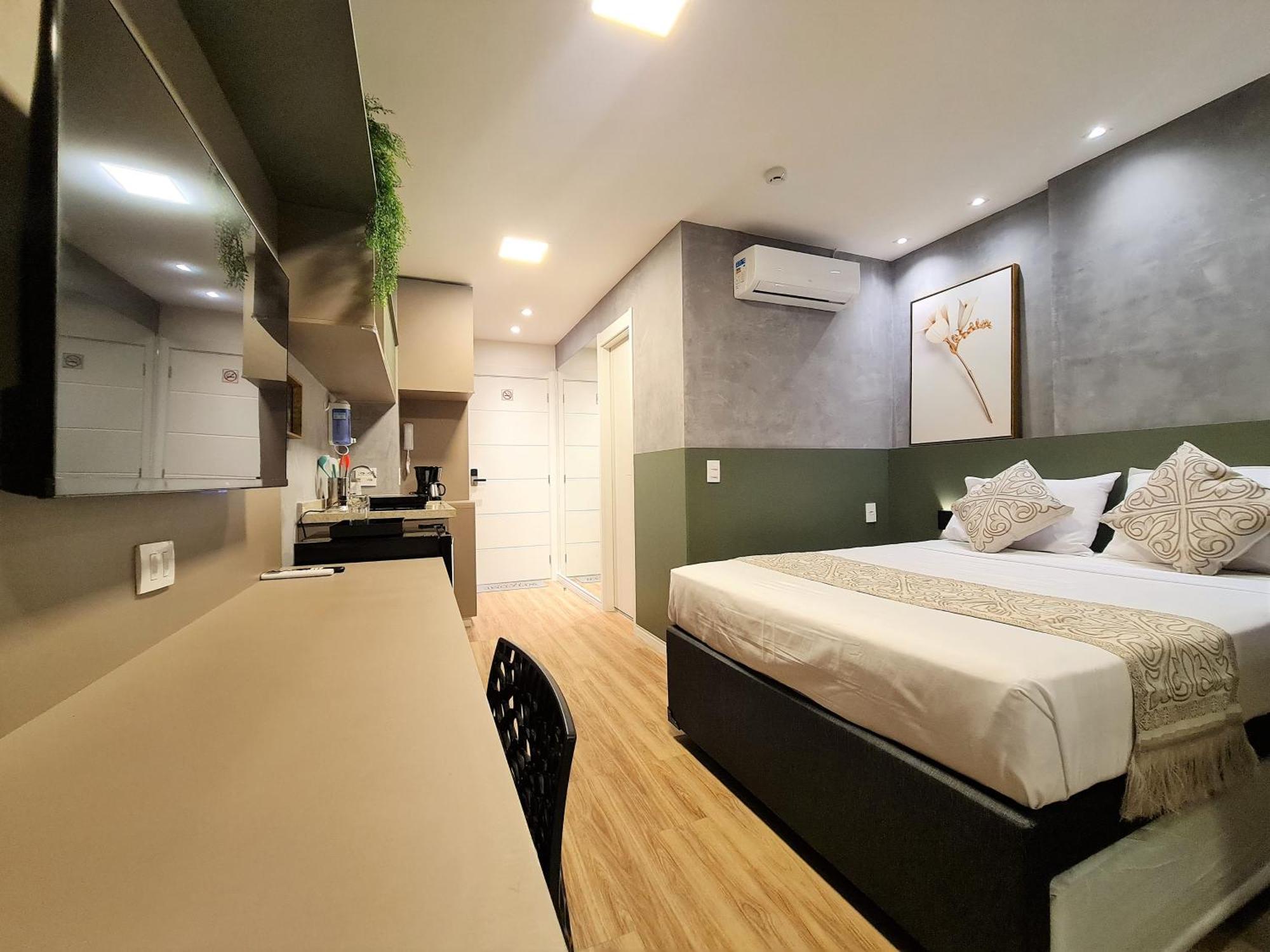 Em Pinheiros Sp Apartamento