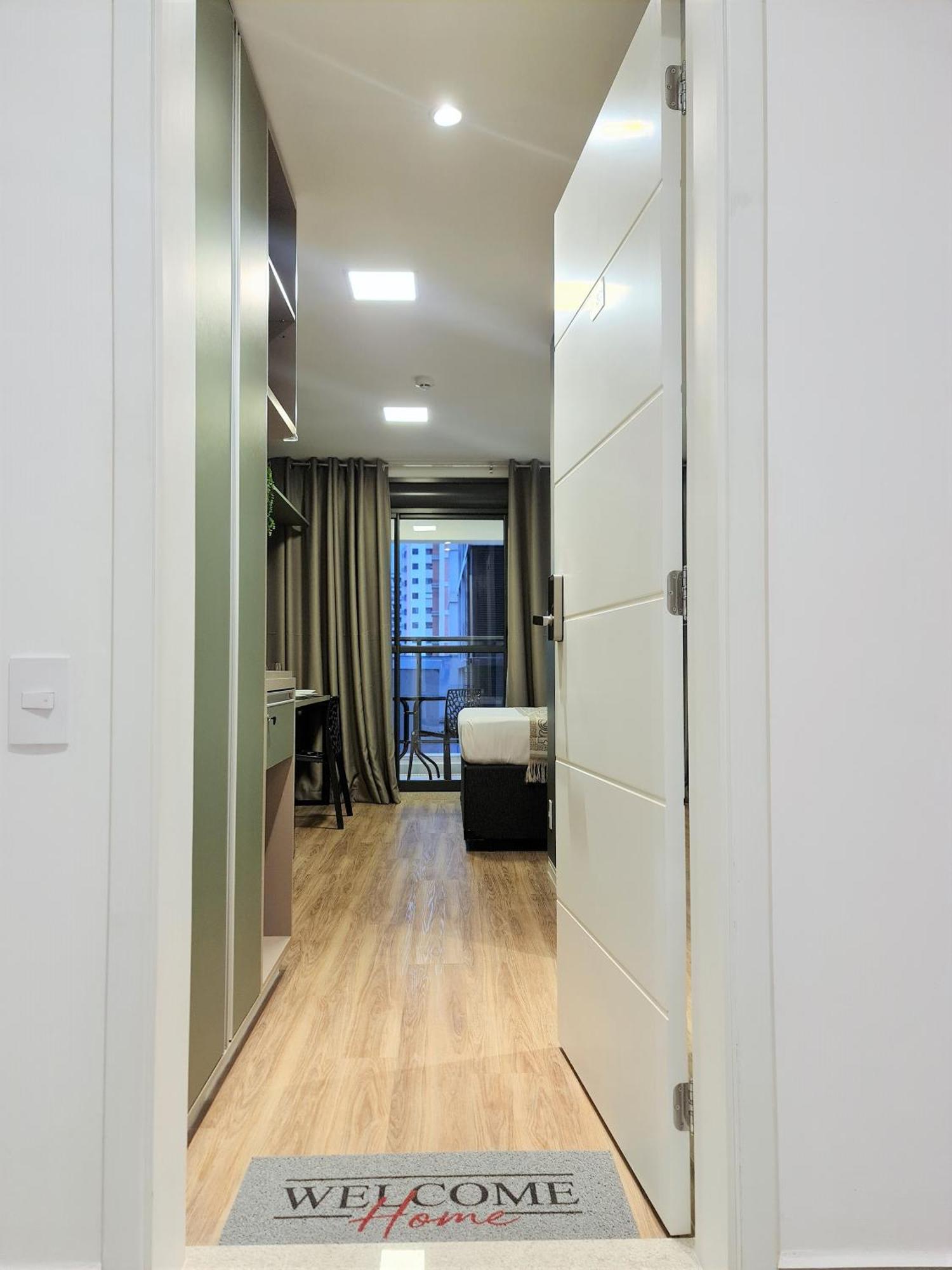 Em Pinheiros Sp Apartamento